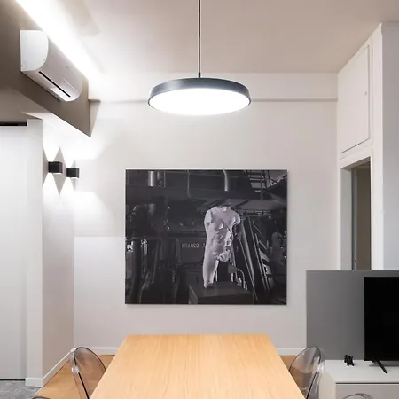 Elegance, Comfort And Charm In Moscova Apartmán *